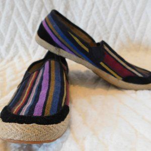 Ugg Australia Delizah Black Stripe Shoes Sz. 8.5